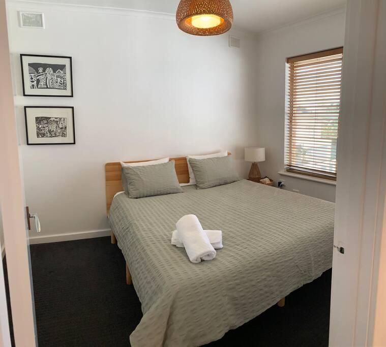 Apartment Yarrumla Somerton Park